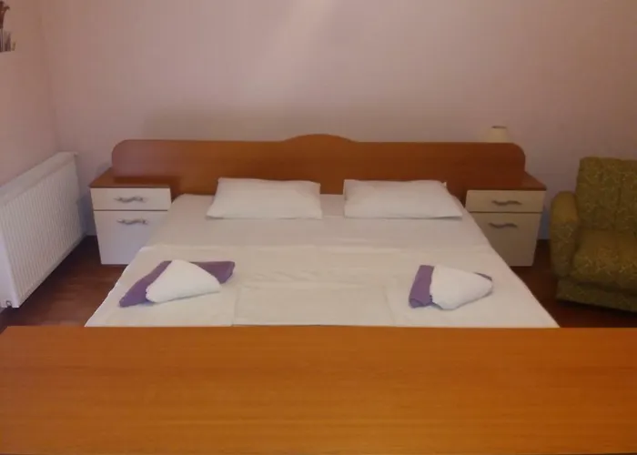 Lanelu Rogoznica (Sibenik-Knin)