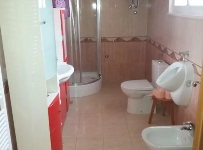 Lanelu * Rogoznica (Sibenik-Knin)